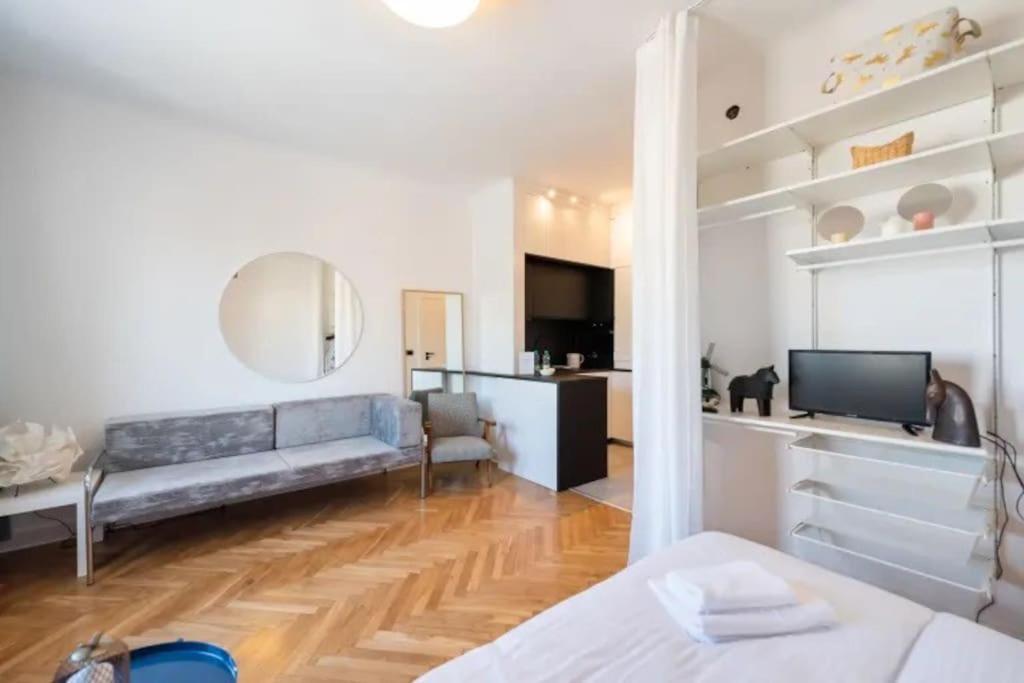 Cutest Studio With Best Location 바르샤바 외부 사진